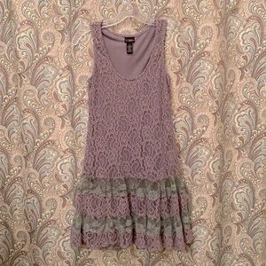 👗 Beautiful Lace & Lined Dress 👗